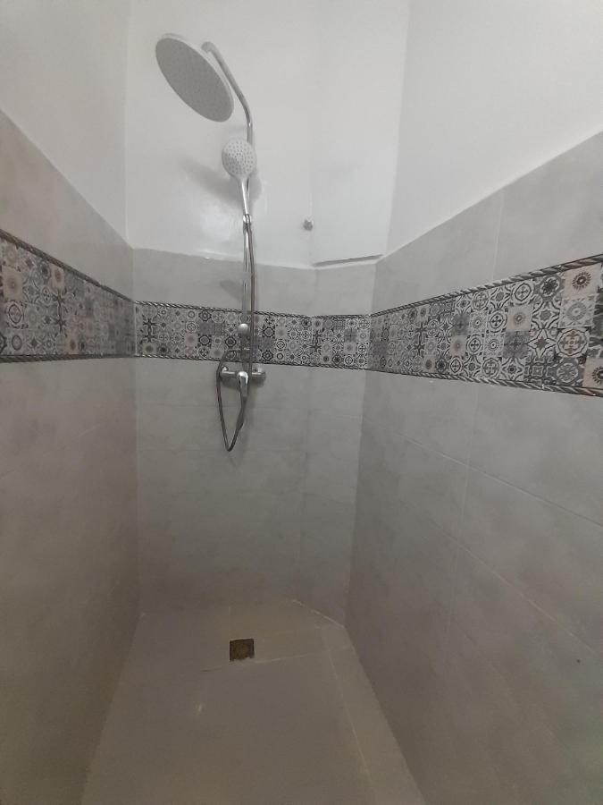 Hotel Mentaga 타라우단트 외부 사진
