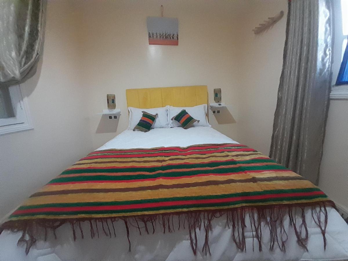 Hotel Mentaga 타라우단트 외부 사진