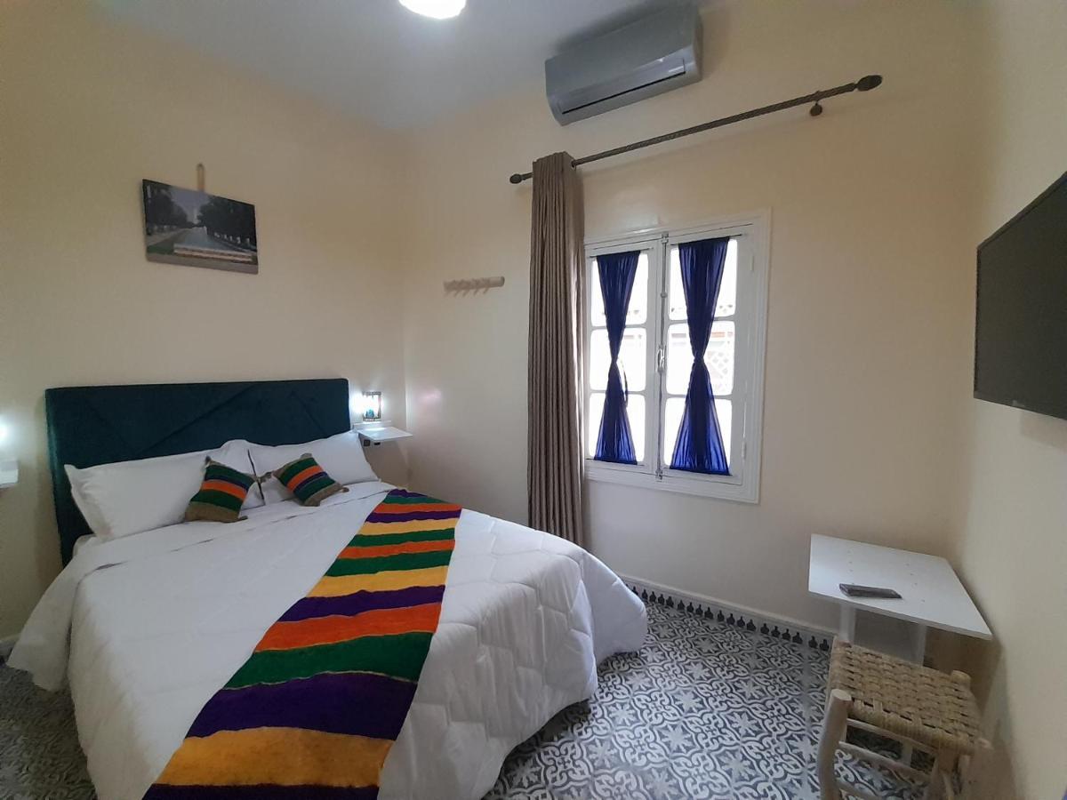 Hotel Mentaga 타라우단트 외부 사진