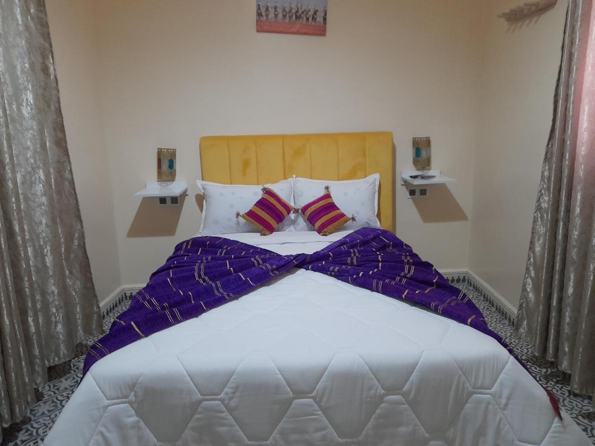 Hotel Mentaga 타라우단트 외부 사진