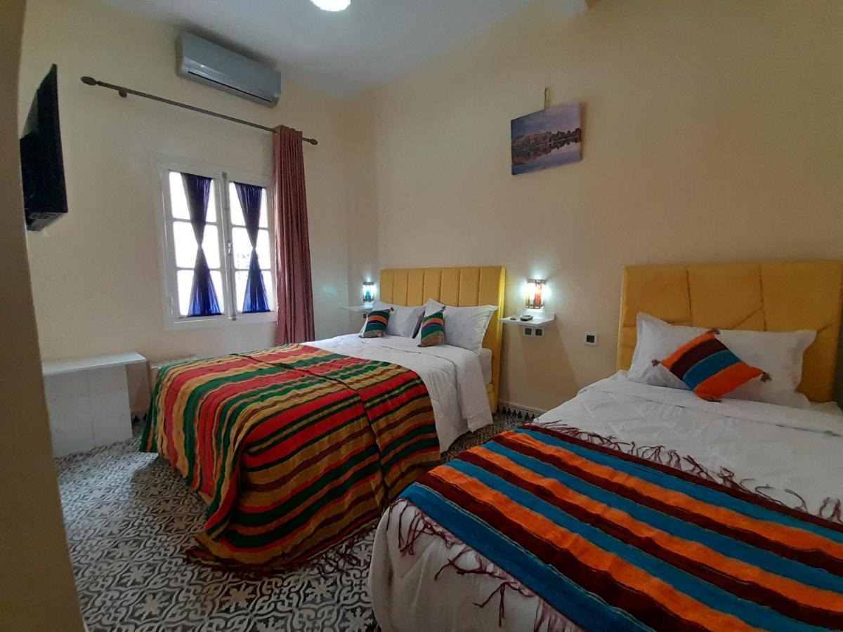 Hotel Mentaga 타라우단트 외부 사진