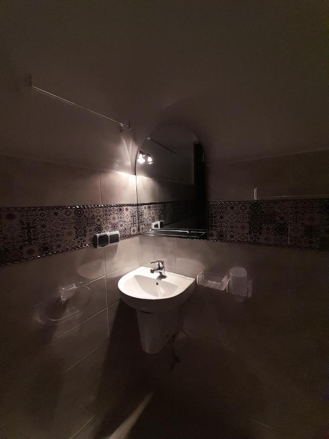 Hotel Mentaga 타라우단트 외부 사진