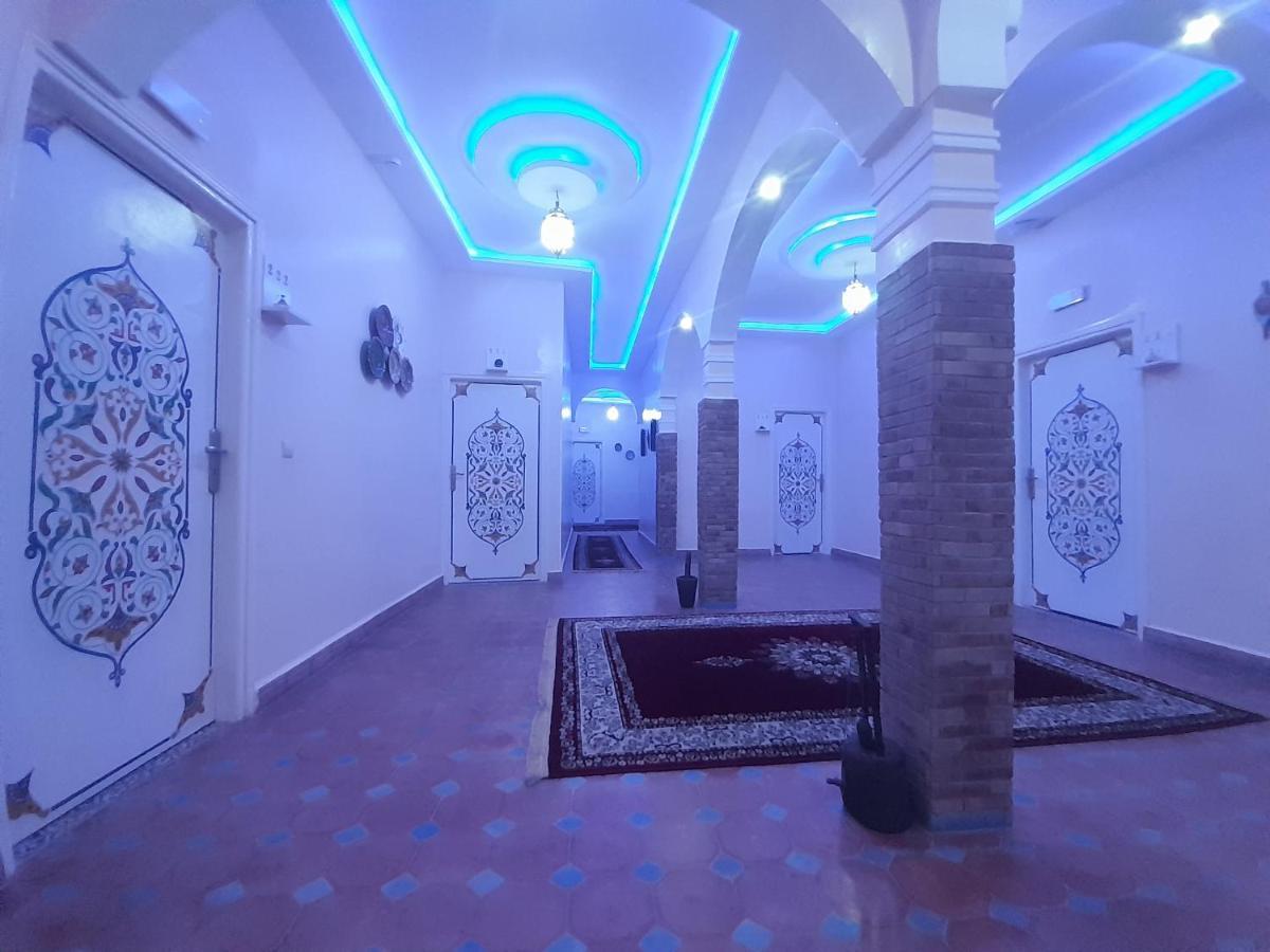 Hotel Mentaga 타라우단트 외부 사진